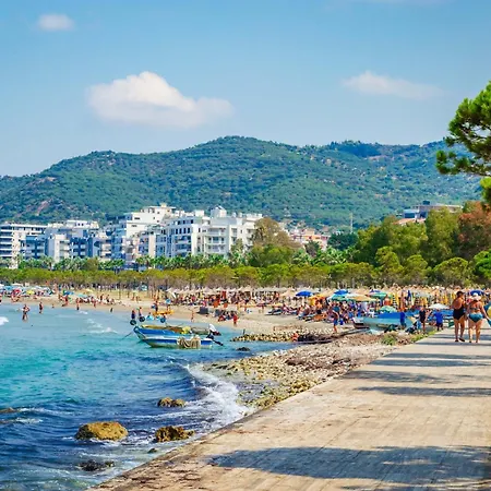 Vlora Sunset Apartment /W Balcony & Sea View - Happy Rentals شقة